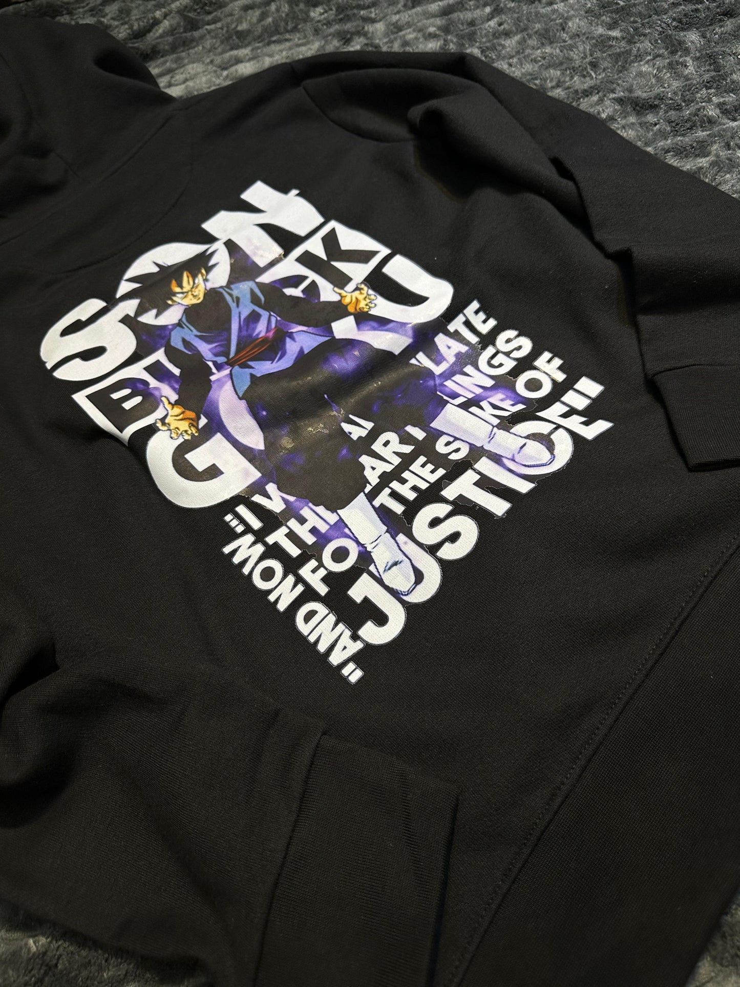 SON GOKU -OVERSIZED HOODIE